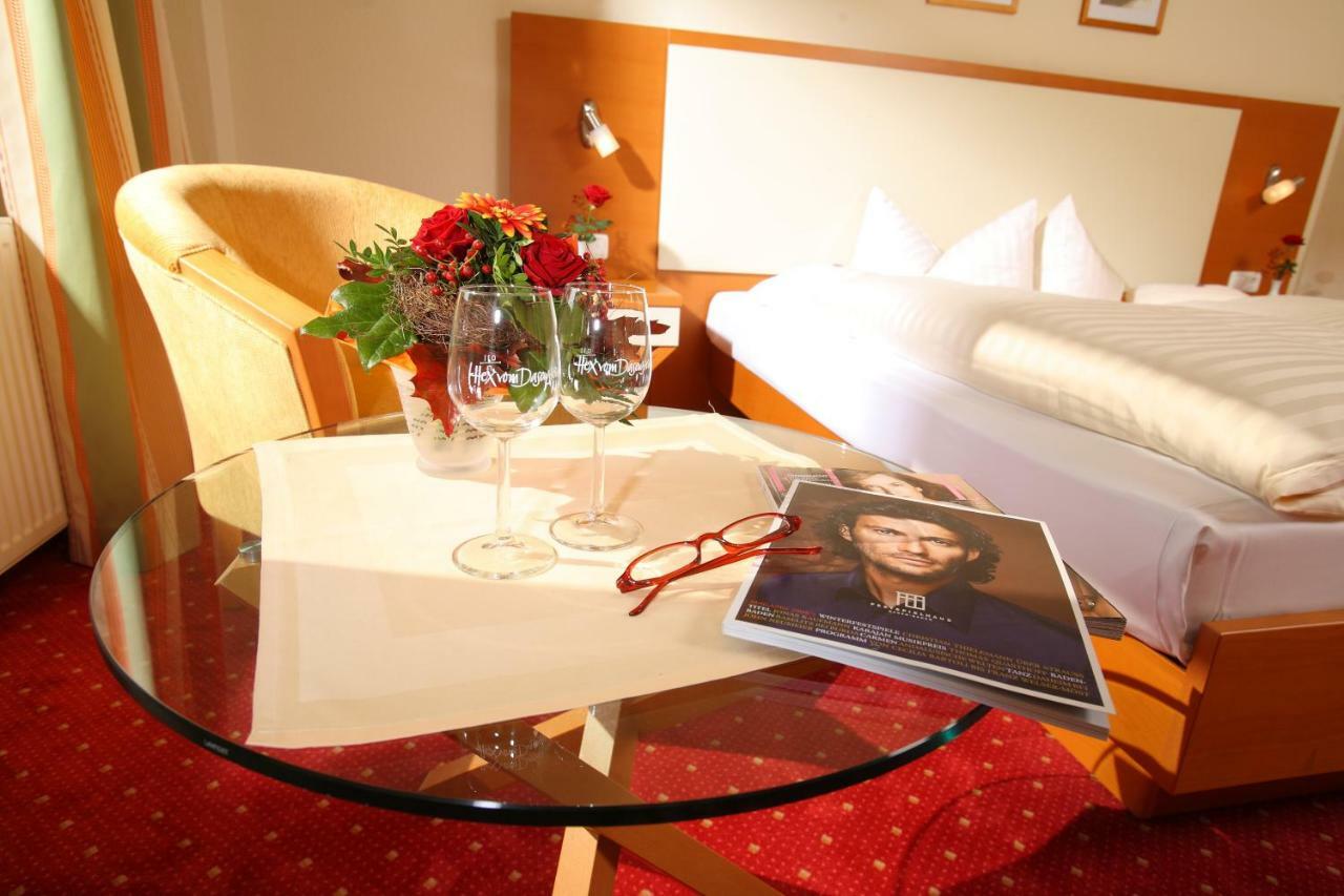 Landhotel Salmen Oberkirch  Eksteriør bilde
